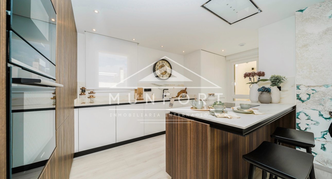 Resale - Villas -
Algorfa