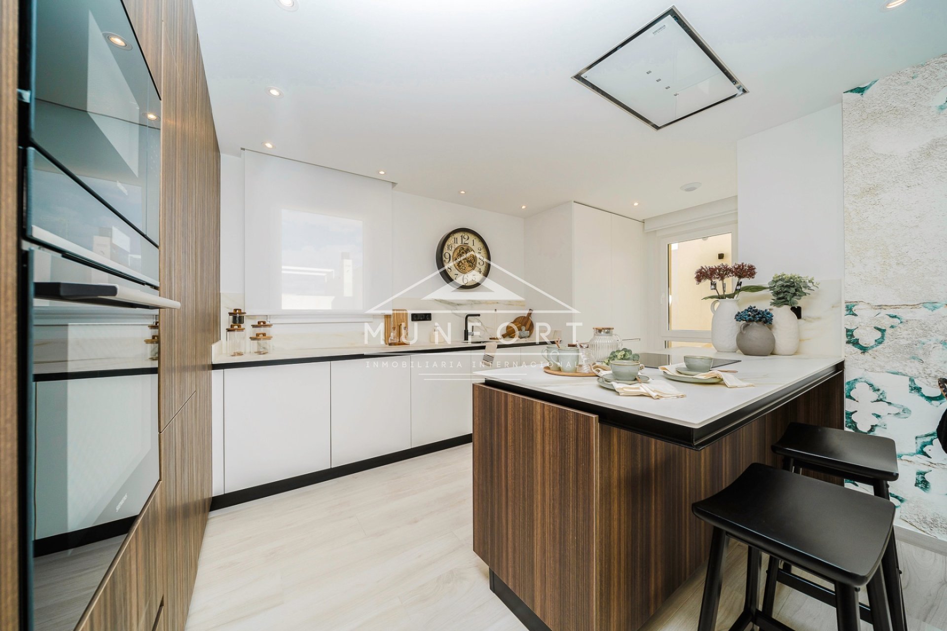 Resale - Villas -
Algorfa