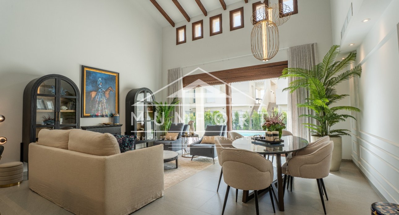 Resale - Villas -
Algorfa