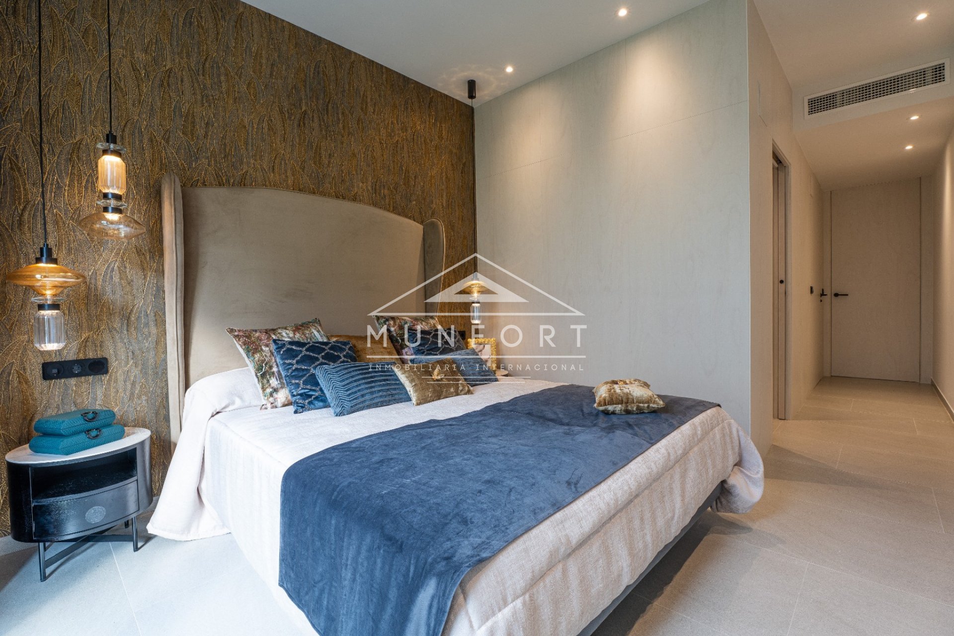 Resale - Villas -
Algorfa