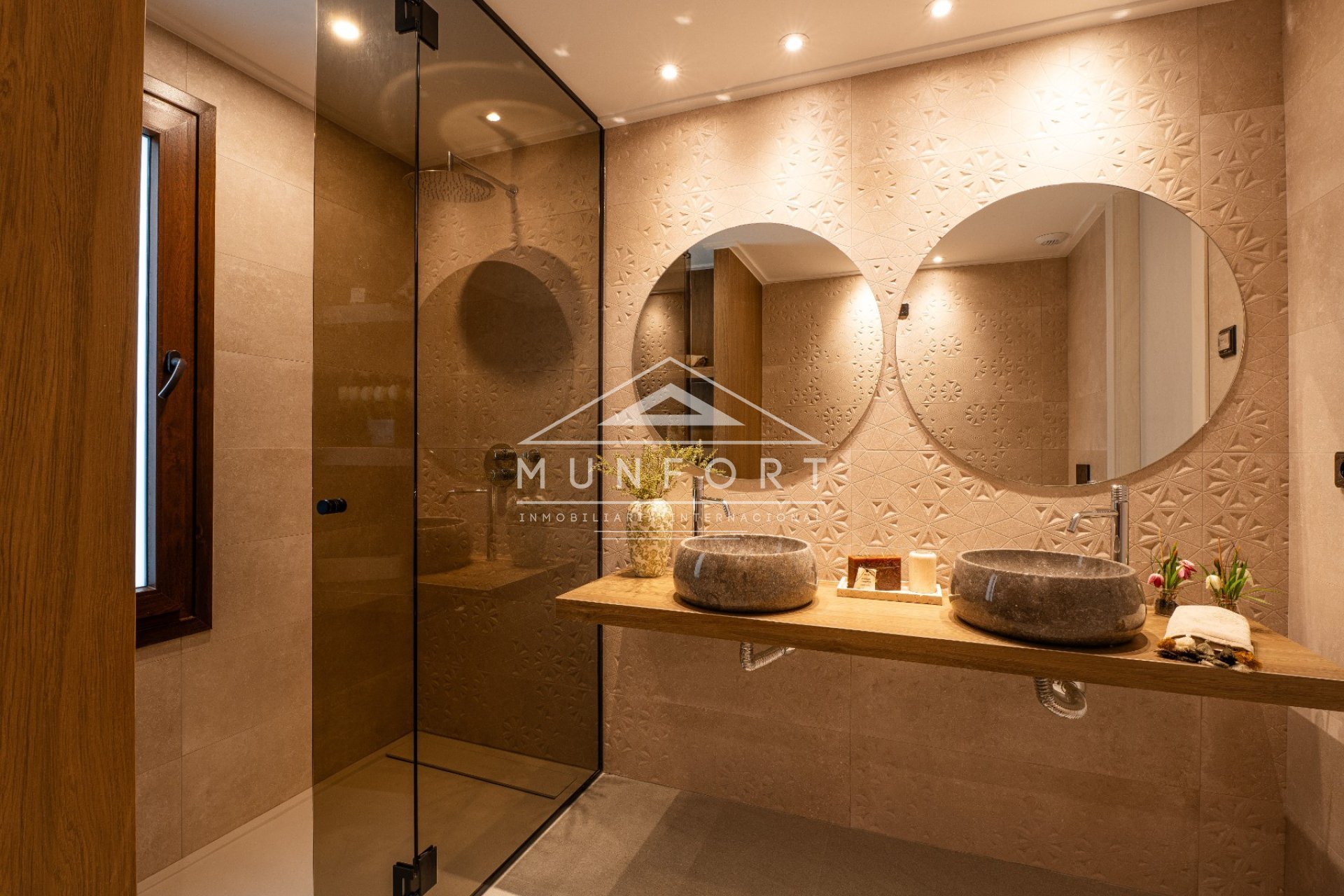 Resale - Villas -
Algorfa