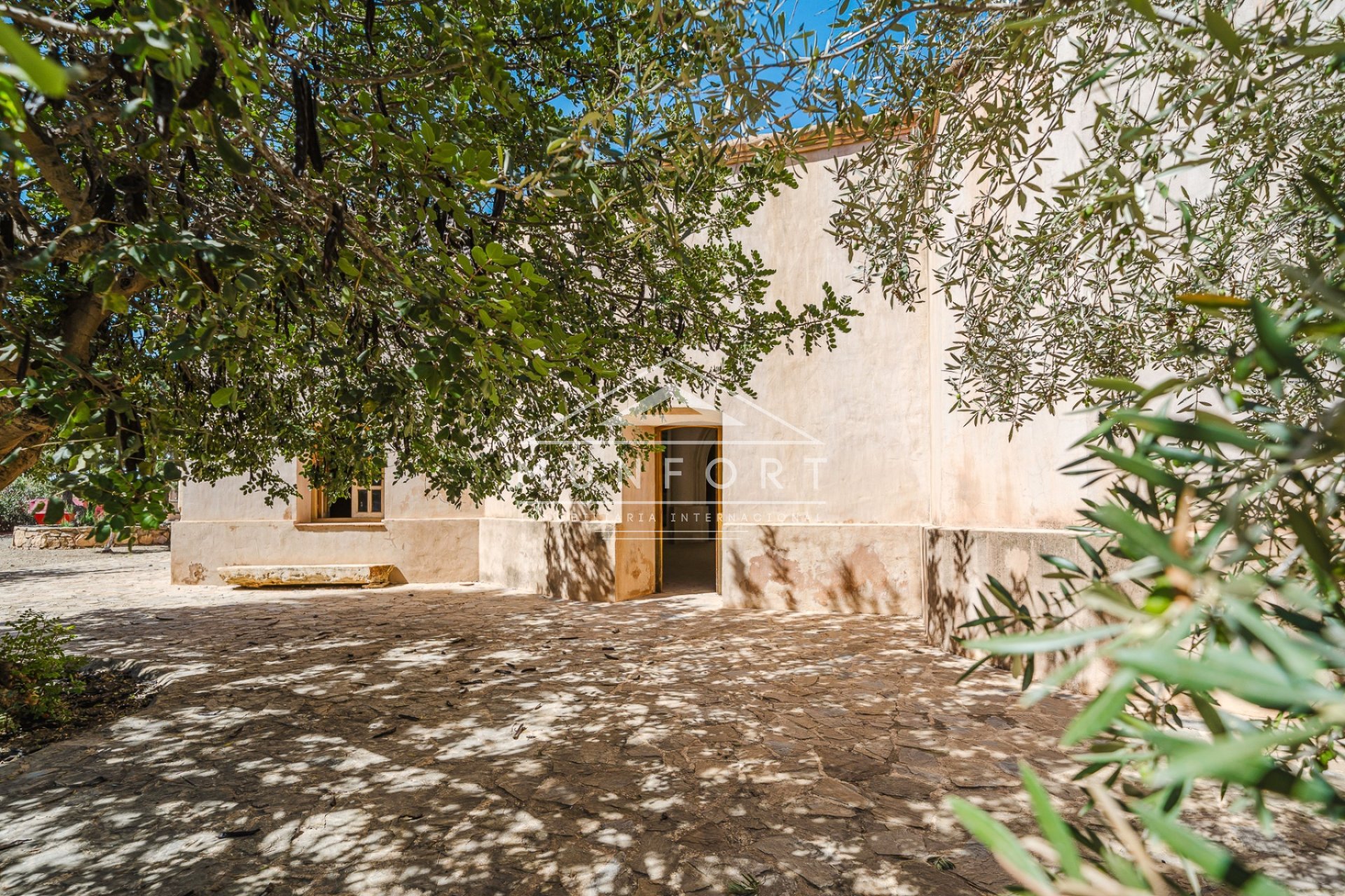 Resale - Villas -
Balsicas