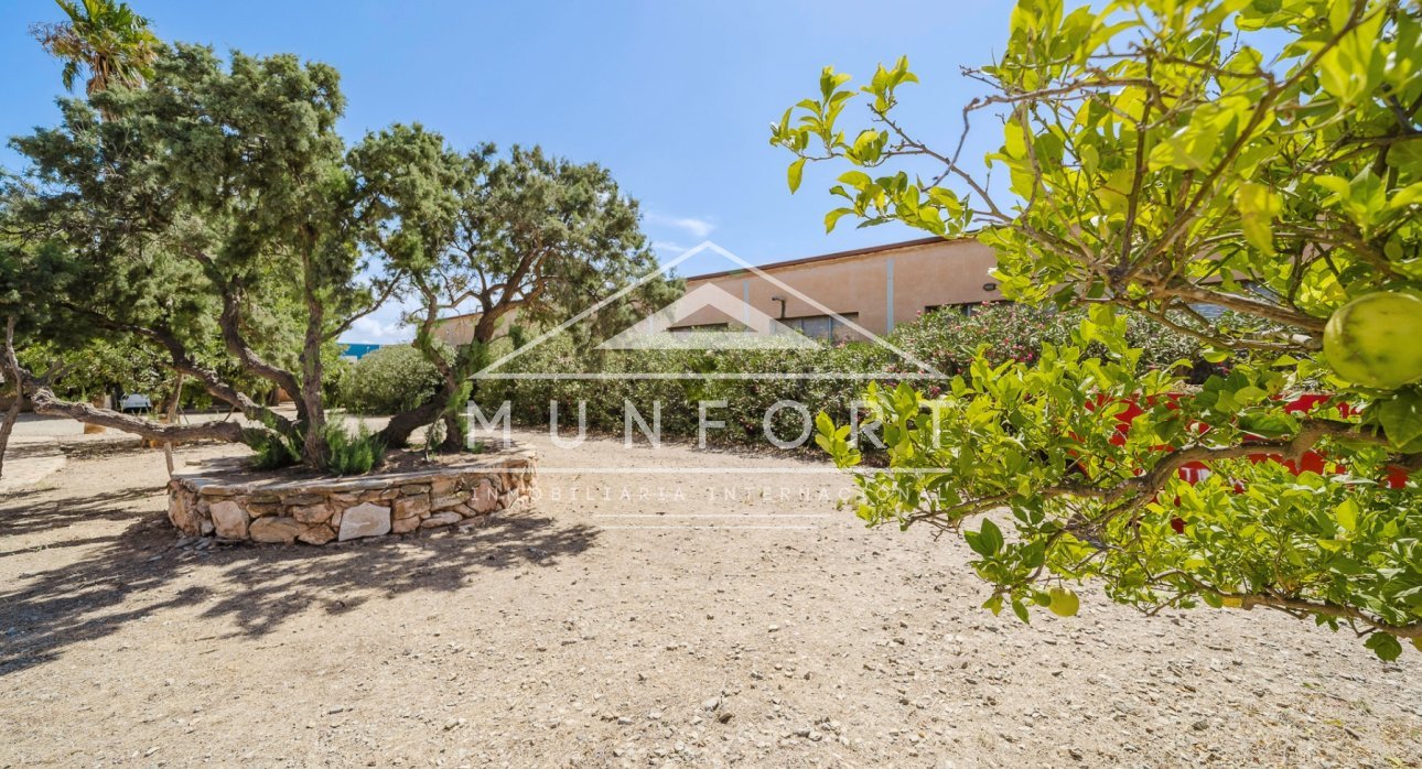 Resale - Villas -
Balsicas