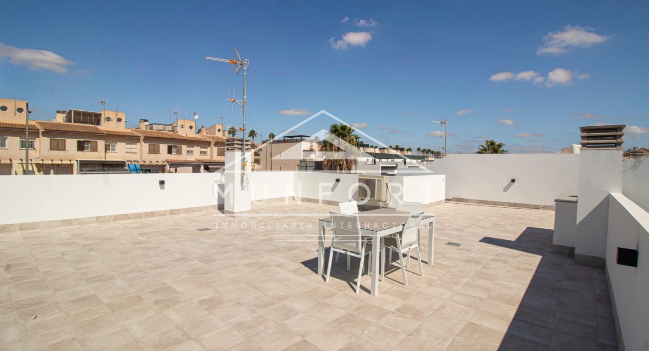 Resale - Villas -
Balsicas