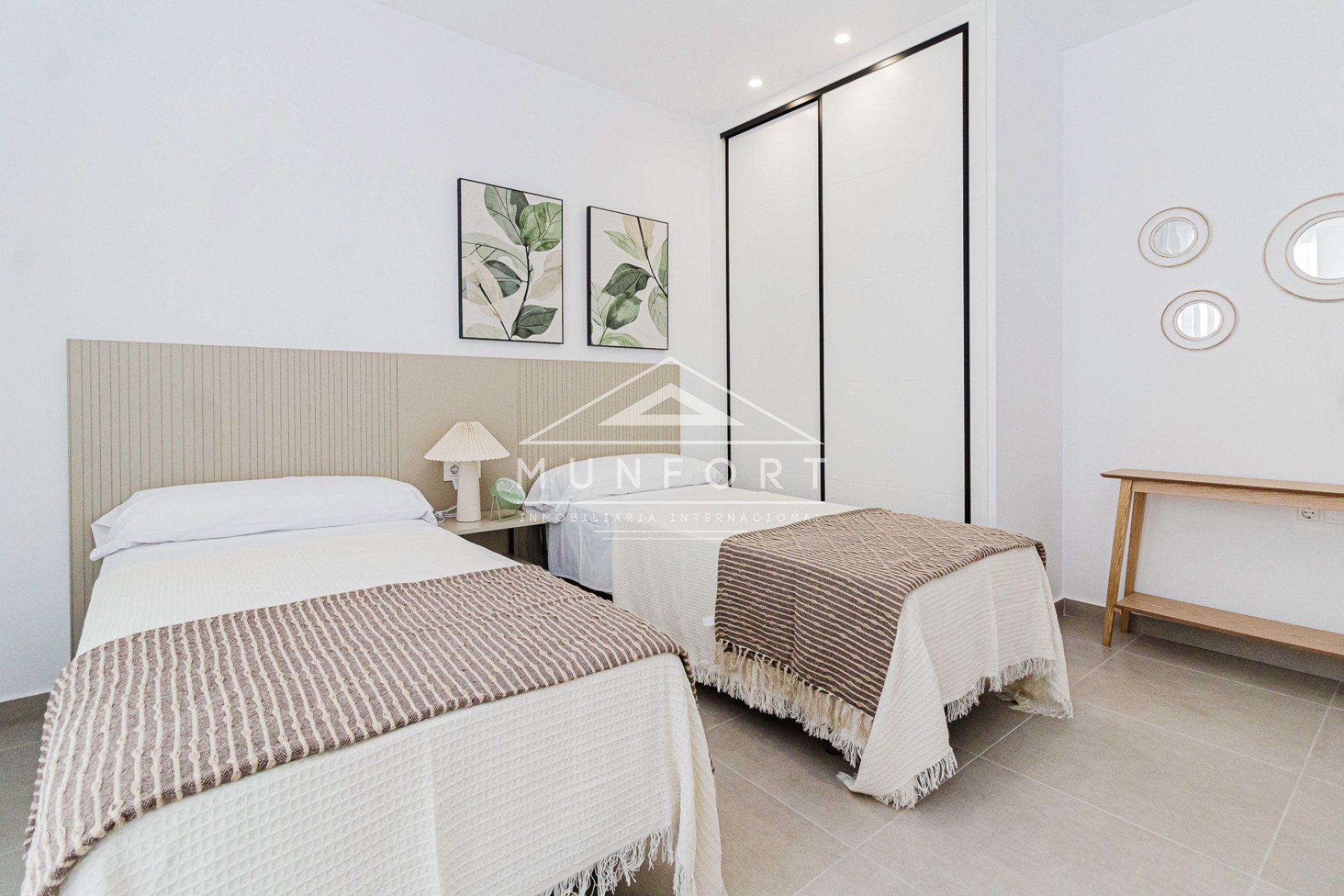 Resale - Villas -
Balsicas