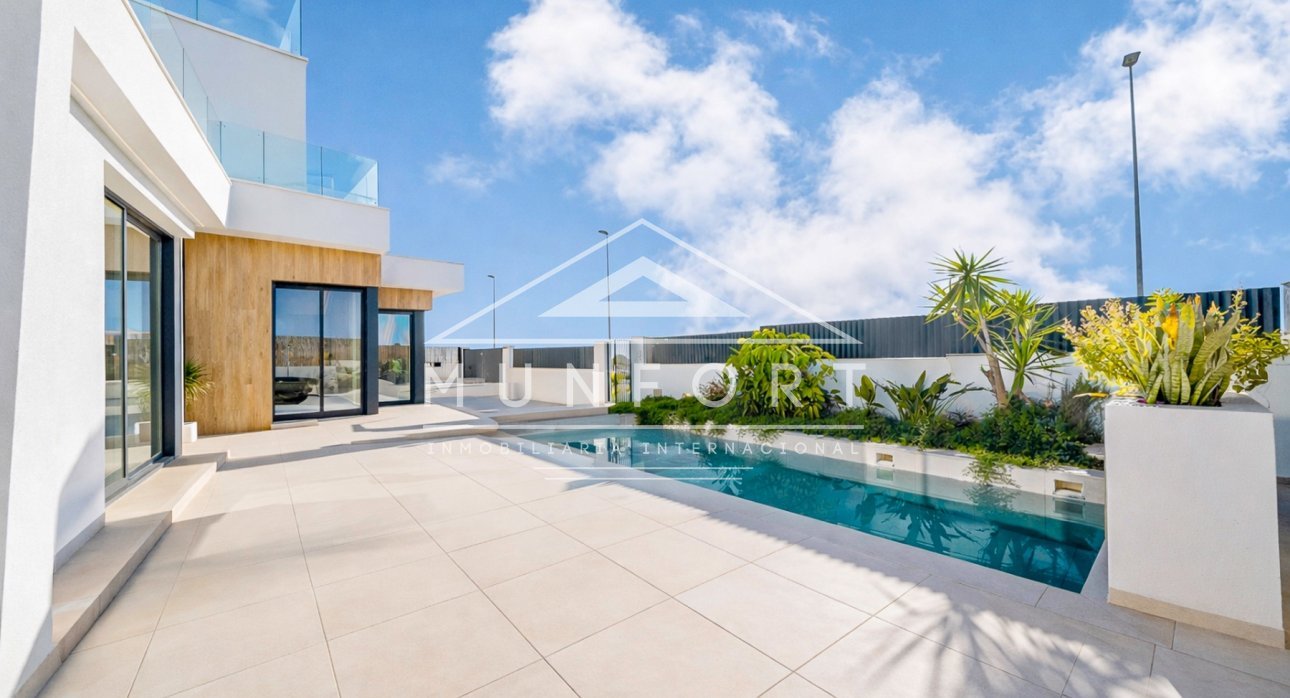 Resale - Villas -
Baños y mendigo - Baños y Mendigo