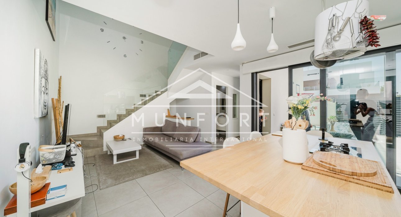 Resale - Villas -
Benijófar