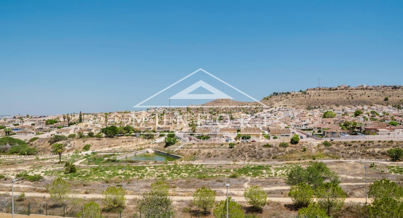 Resale - Villas -
Benijófar