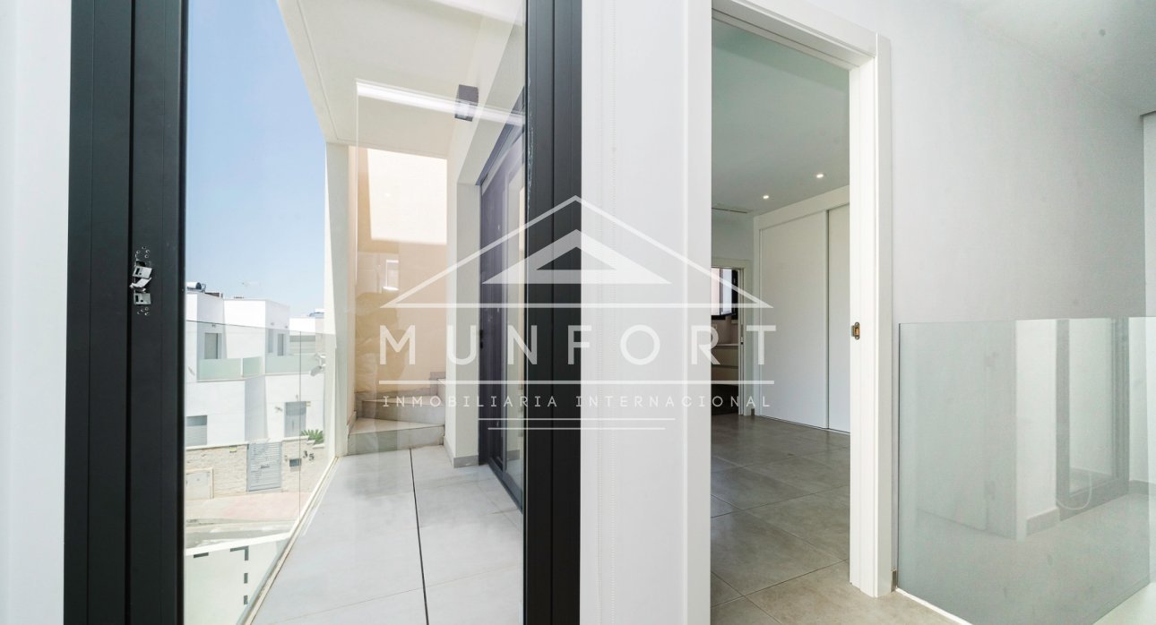 Resale - Villas -
Benijófar