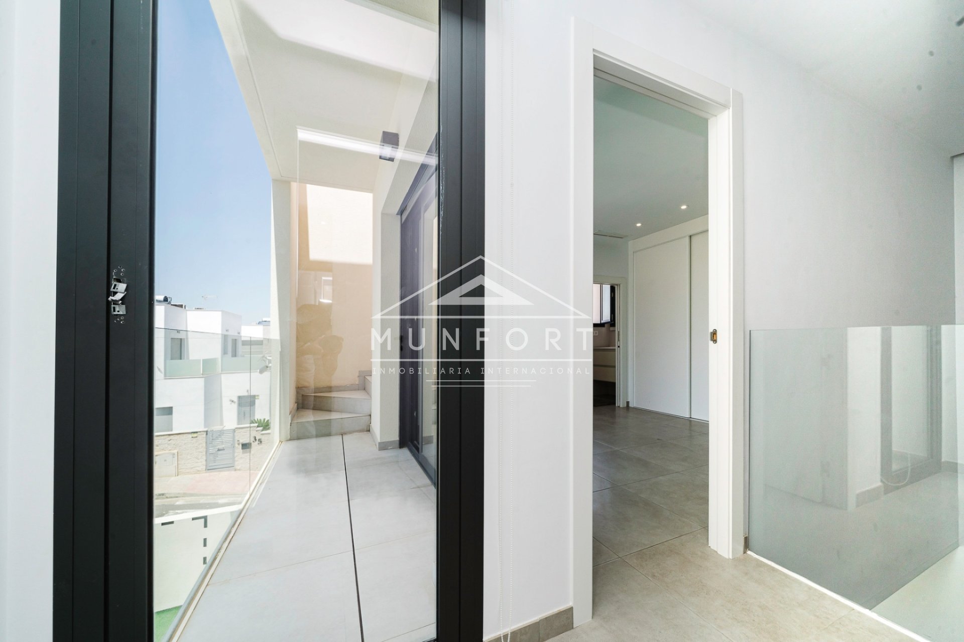 Resale - Villas -
Benijófar