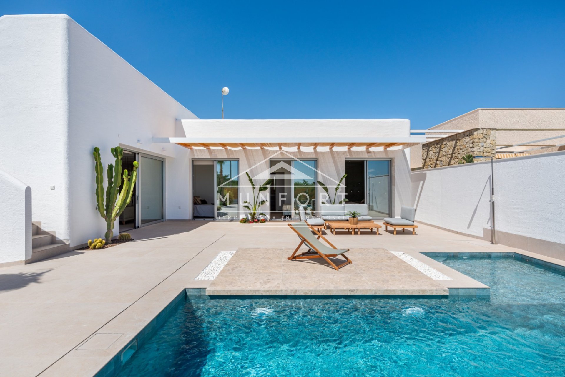 Resale - Villas -
Benijófar