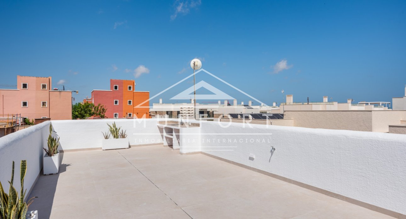 Resale - Villas -
Benijófar