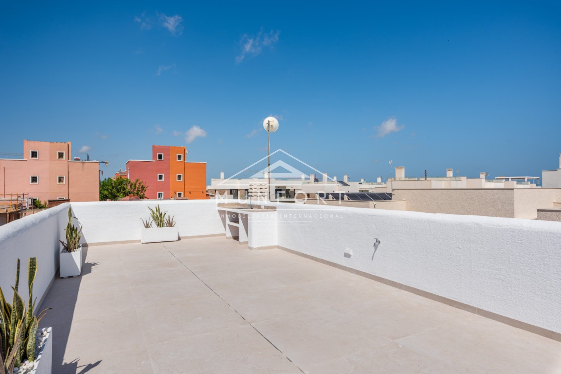 Resale - Villas -
Benijófar