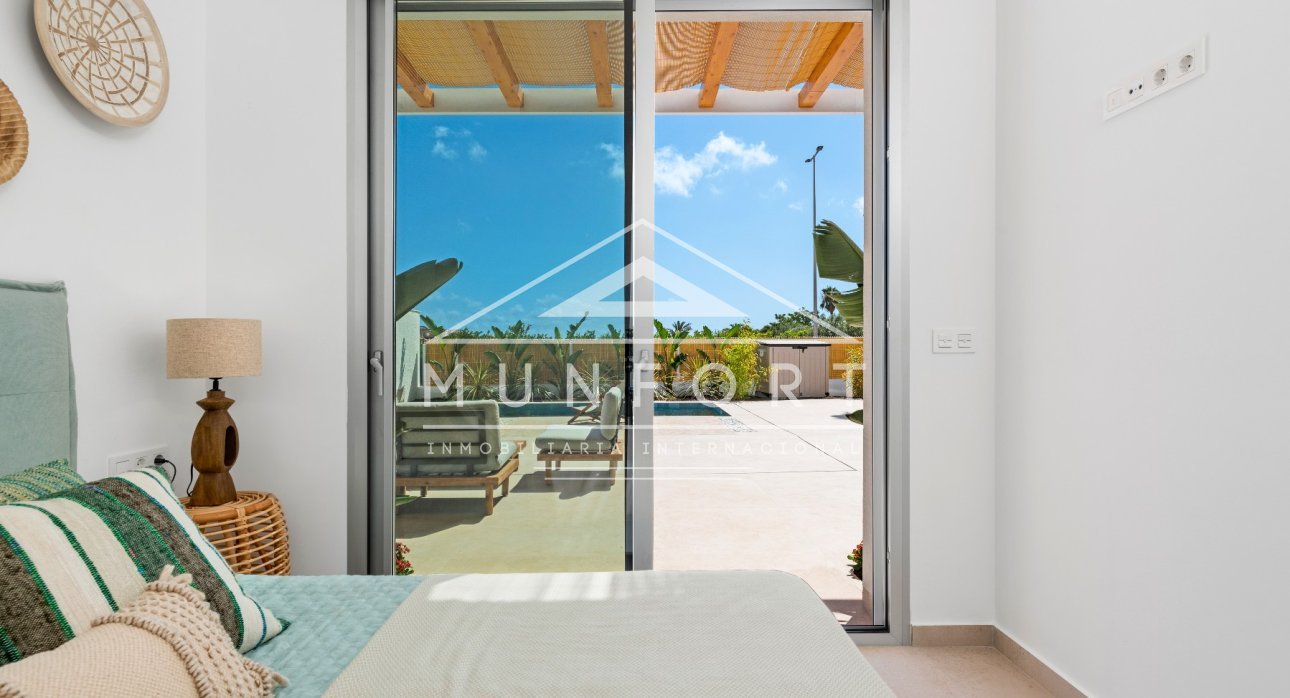 Resale - Villas -
Benijófar