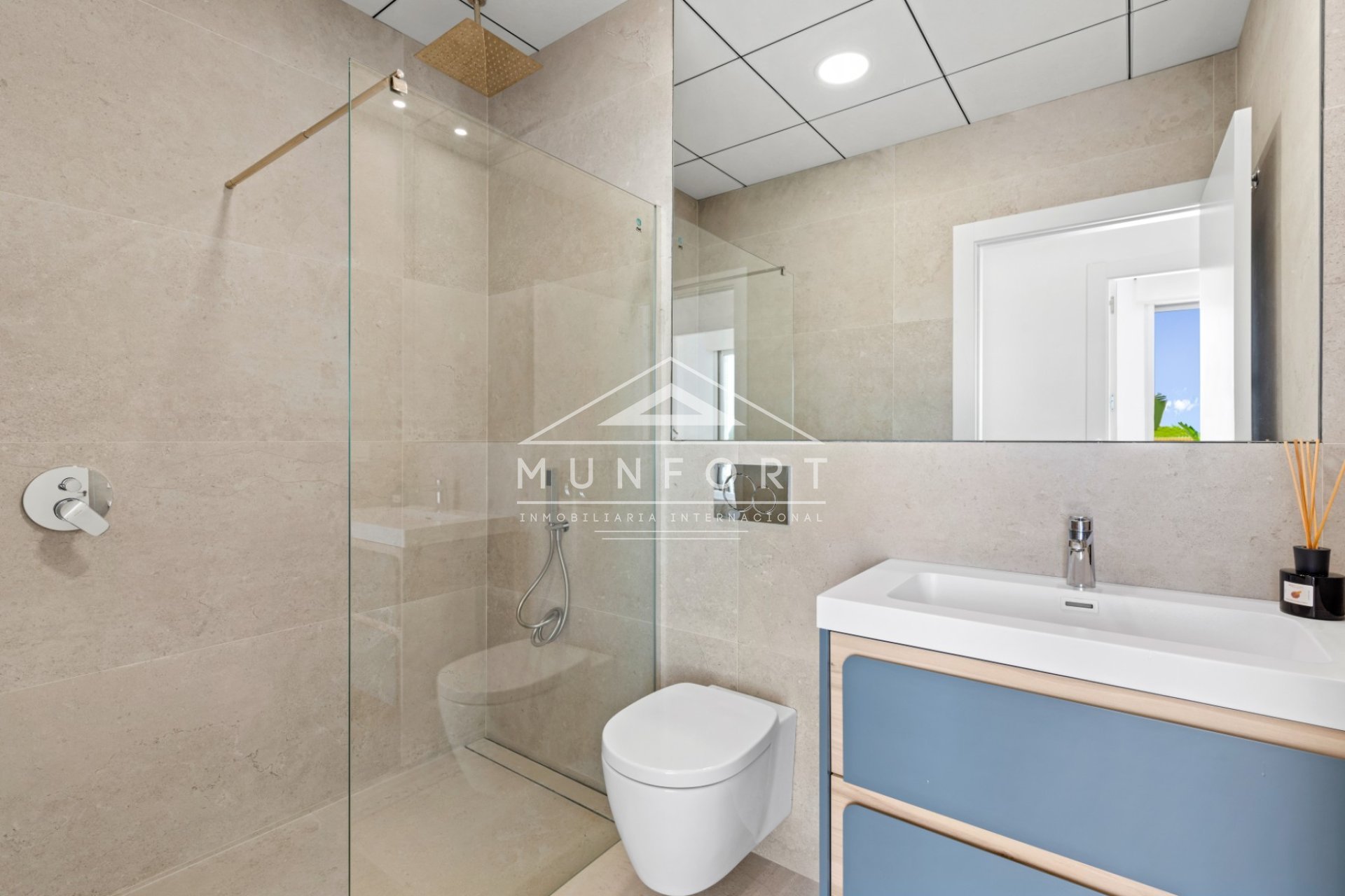 Resale - Villas -
Benijófar