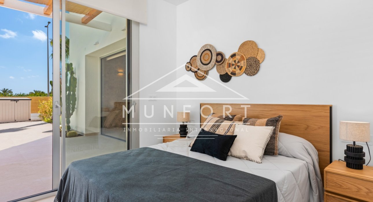 Resale - Villas -
Benijófar