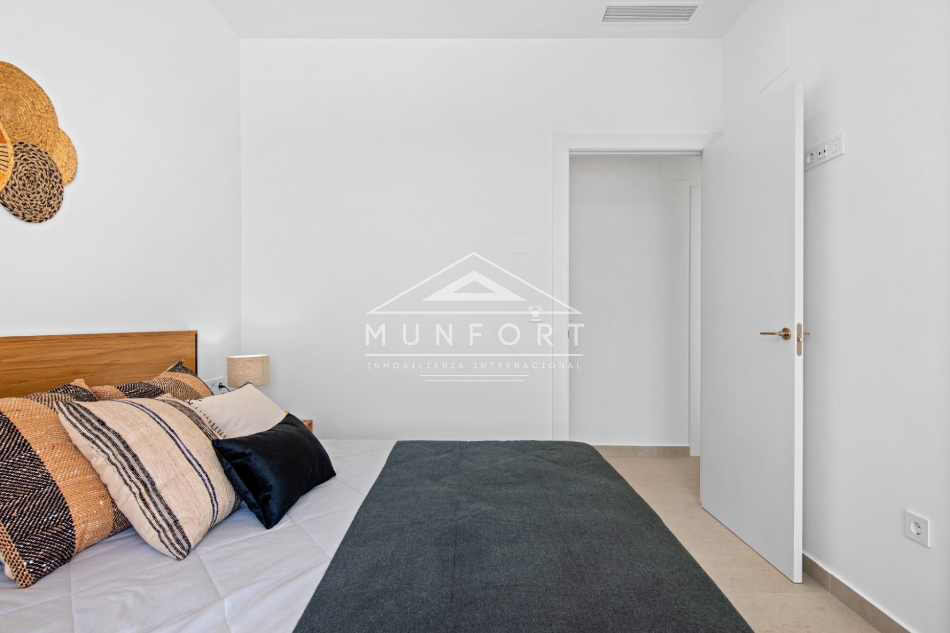 Resale - Villas -
Benijófar