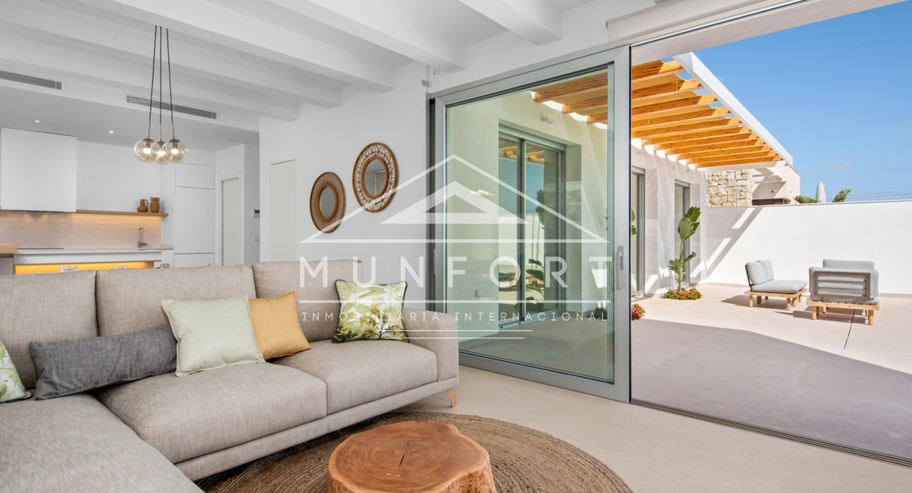 Resale - Villas -
Benijófar