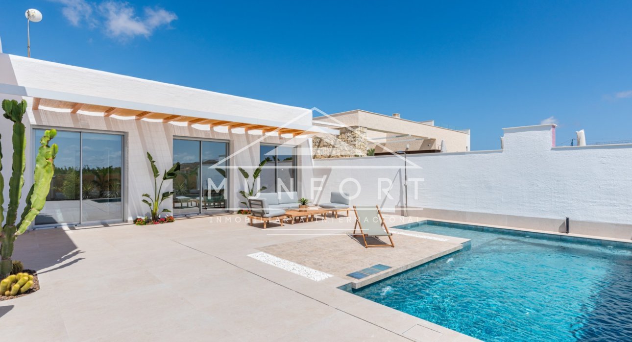 Resale - Villas -
Benijófar