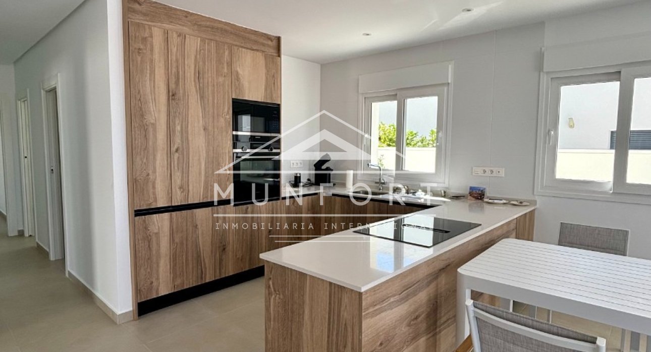 Resale - Villas -
Benijófar