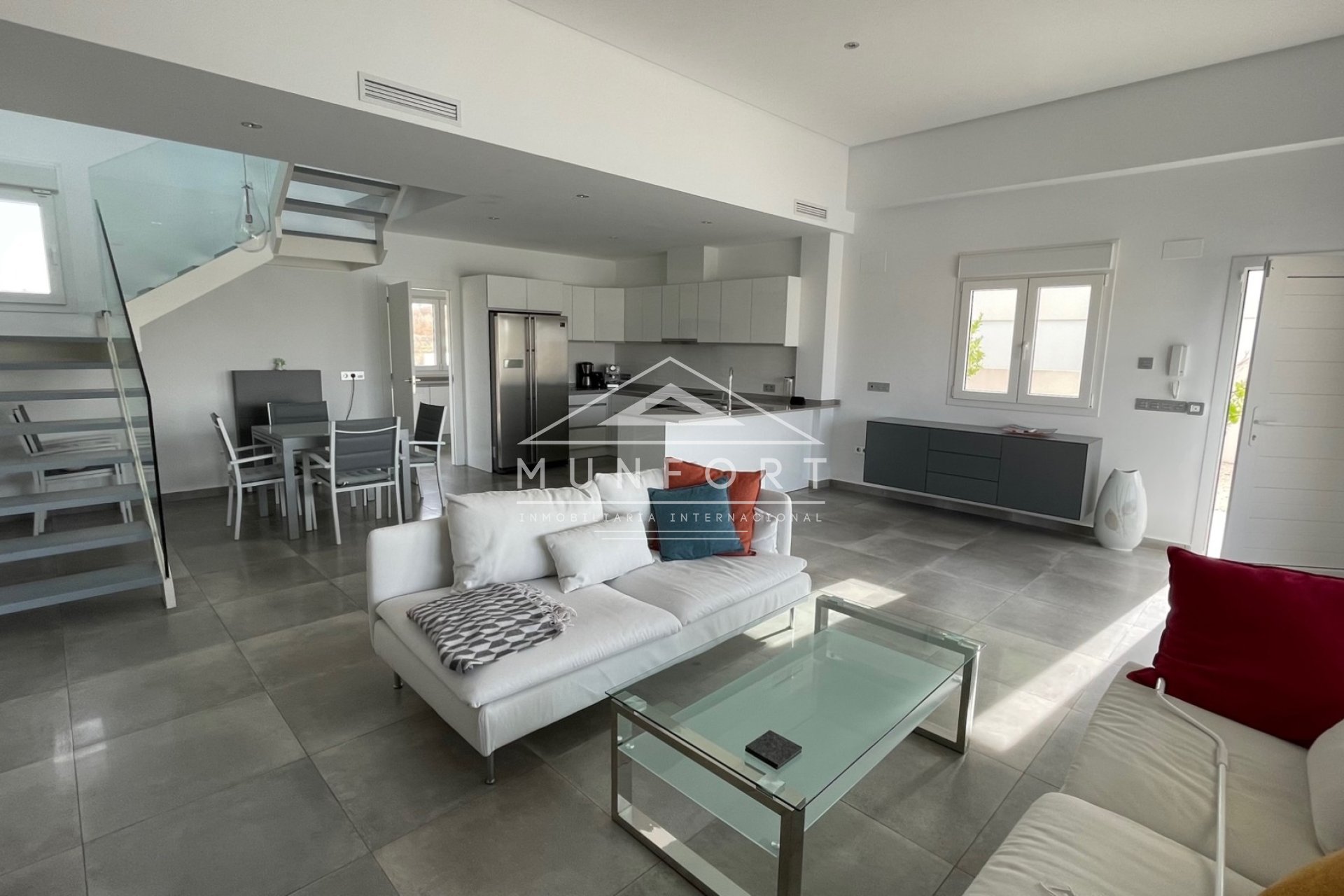 Resale - Villas -
Benijófar