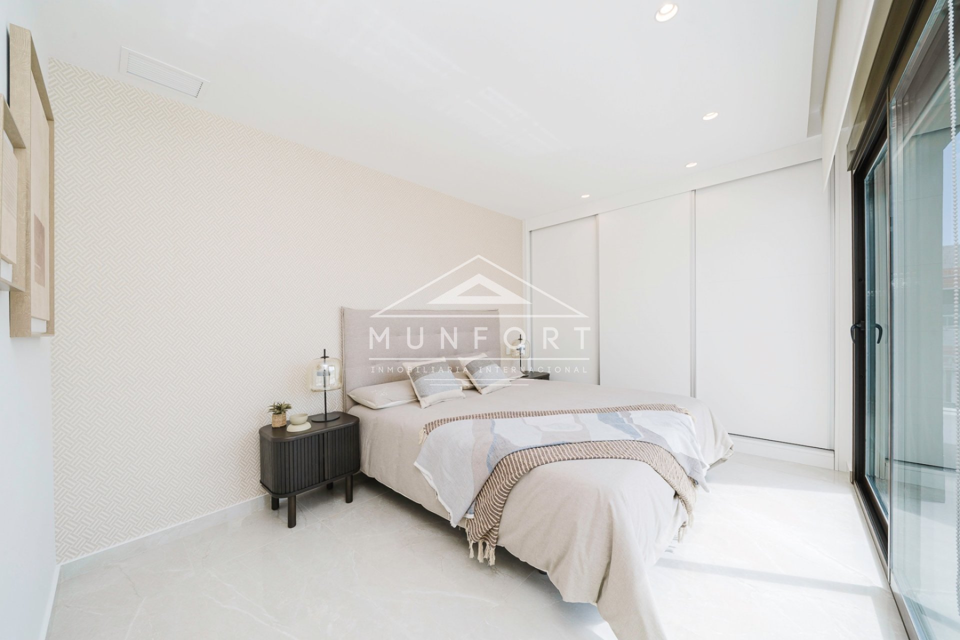 Resale - Villas -
Benijófar