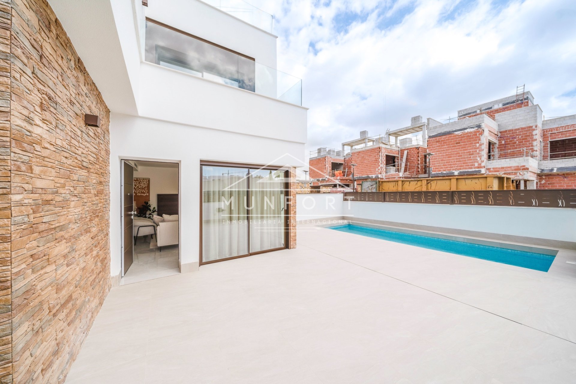 Resale - Villas -
Benijófar