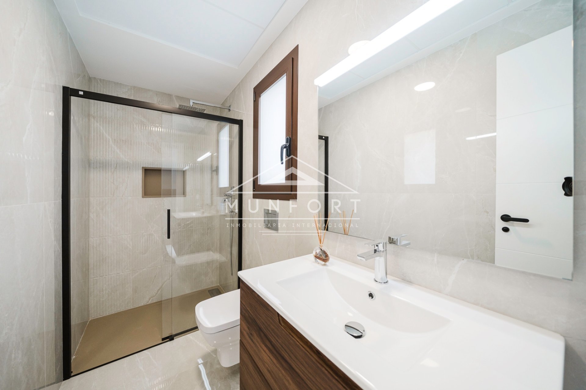 Resale - Villas -
Benijófar