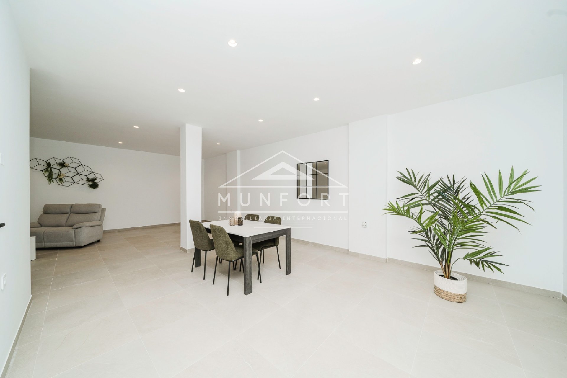 Resale - Villas -
Benijófar