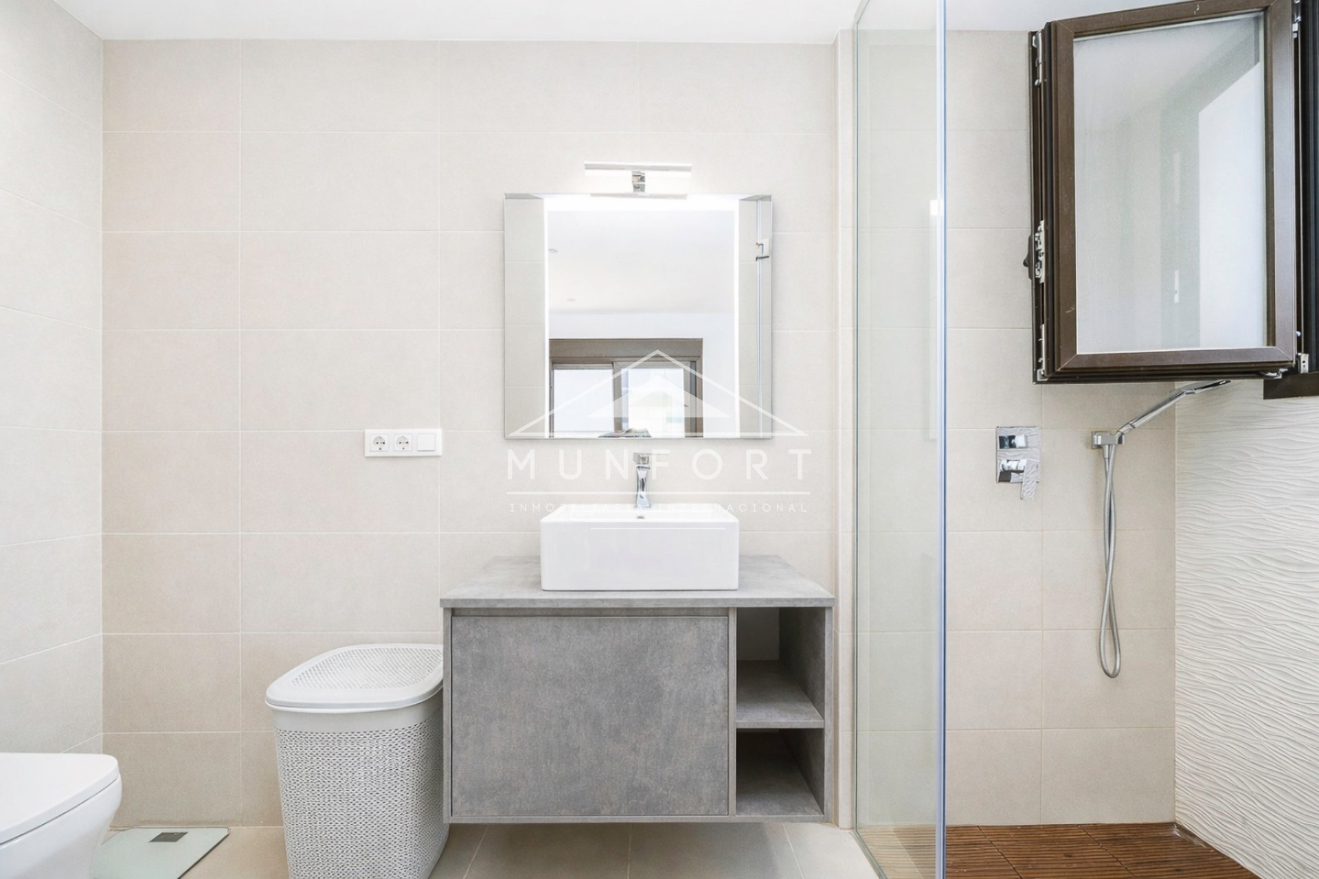 Resale - Villas -
Benijófar