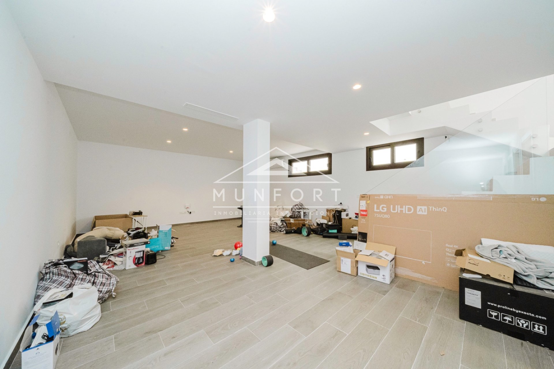 Resale - Villas -
Benijófar