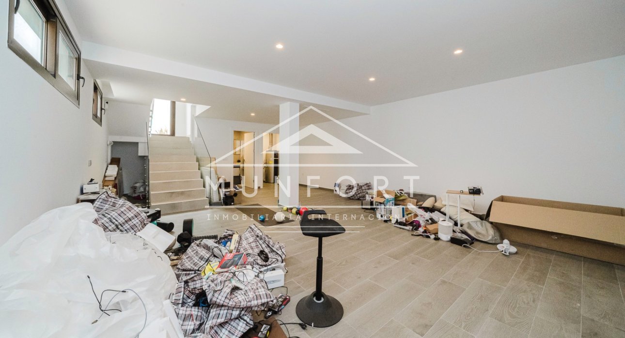 Resale - Villas -
Benijófar