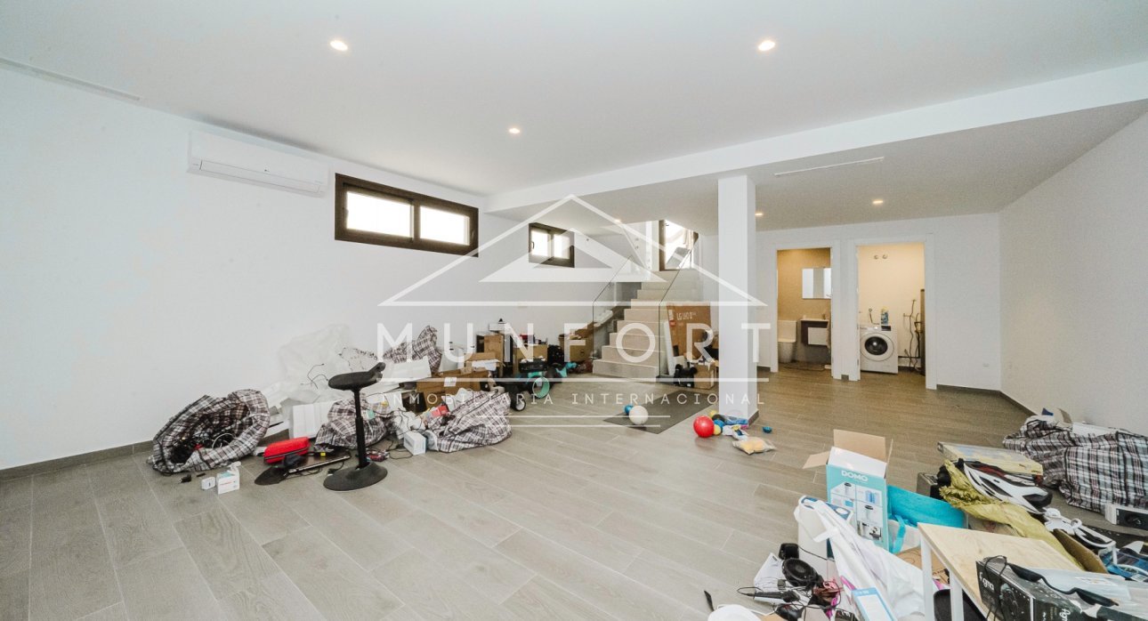 Resale - Villas -
Benijófar