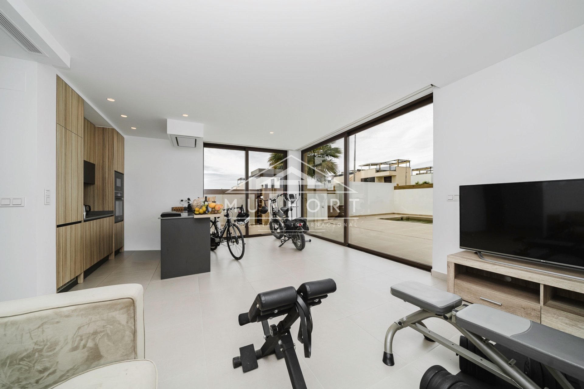 Resale - Villas -
Benijófar