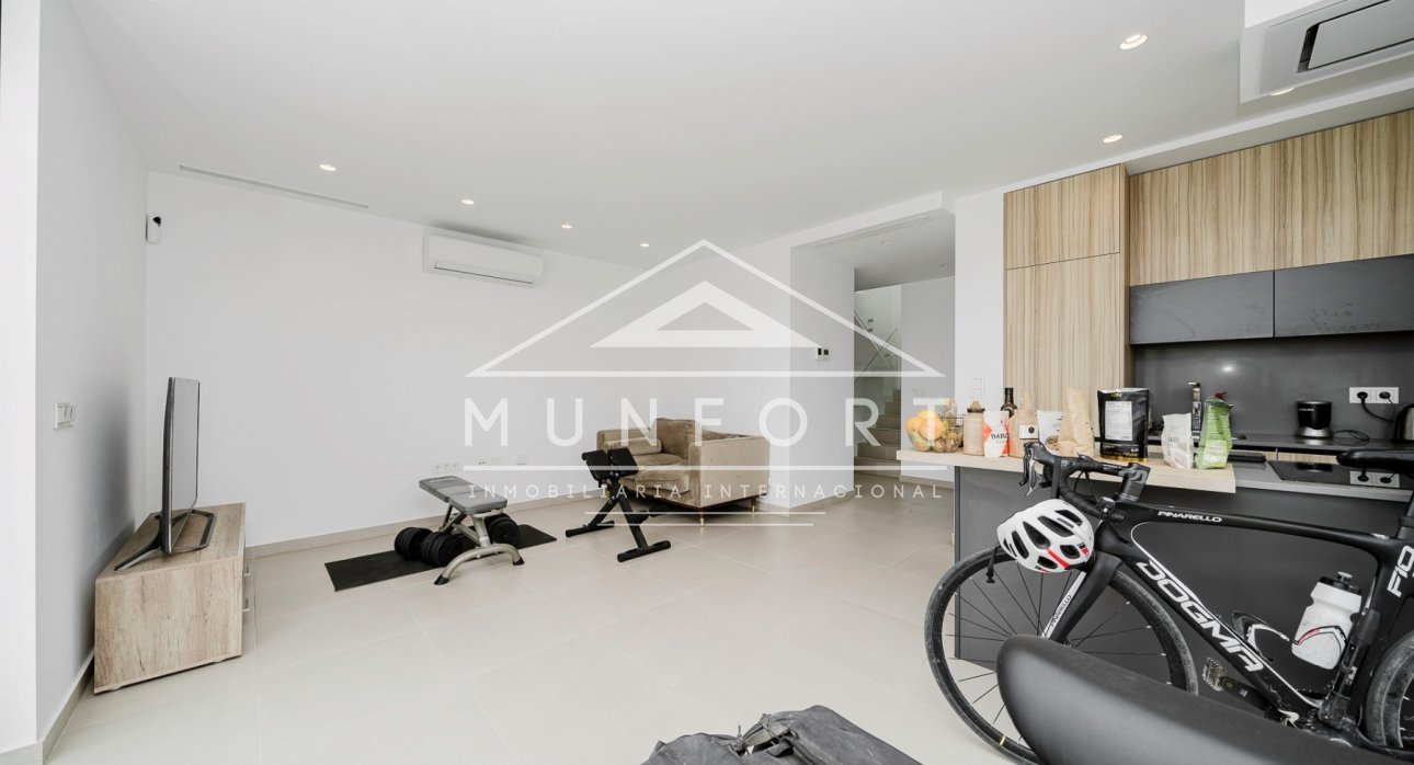 Resale - Villas -
Benijófar