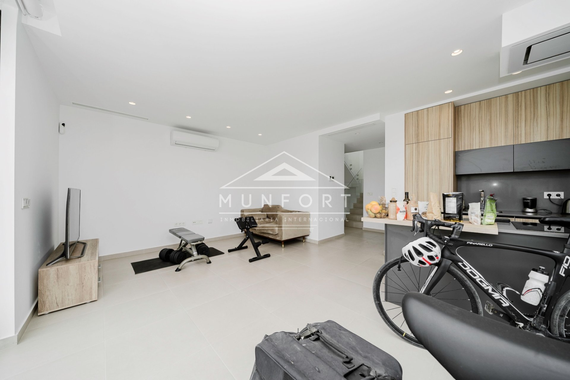 Resale - Villas -
Benijófar