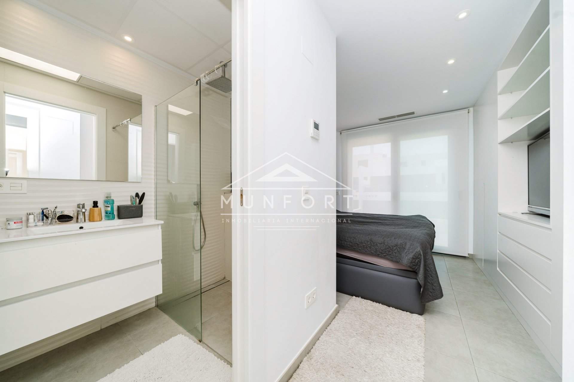 Resale - Villas -
Benijófar