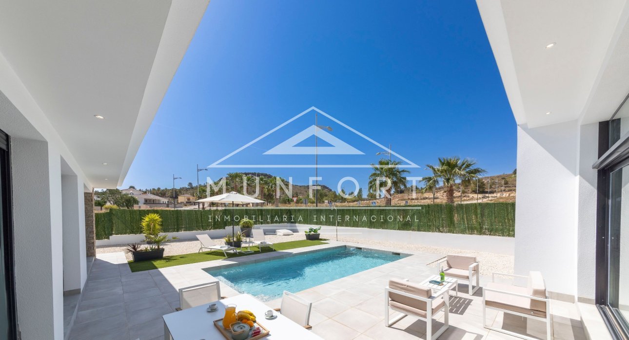 Resale - Villas -
Calasparra