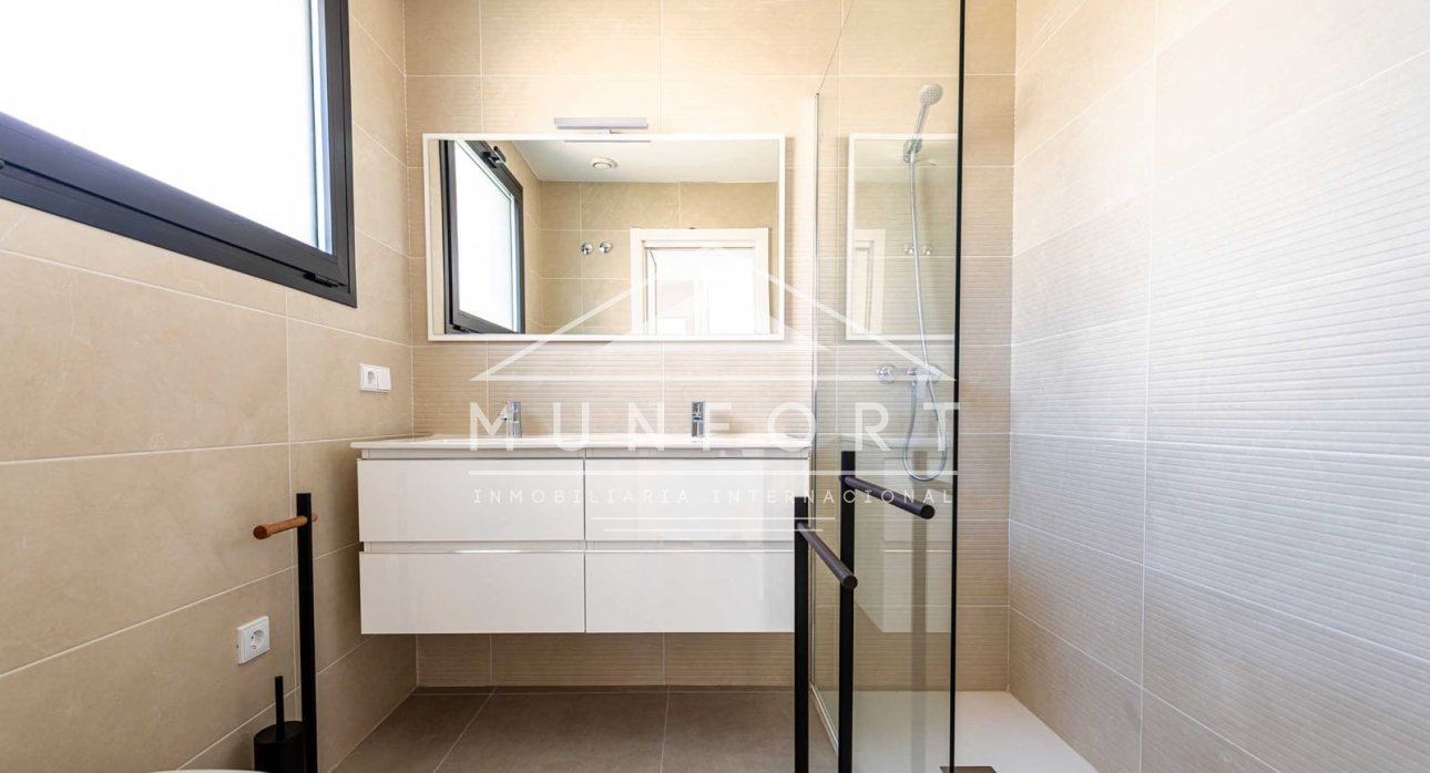 Resale - Villas -
Calasparra