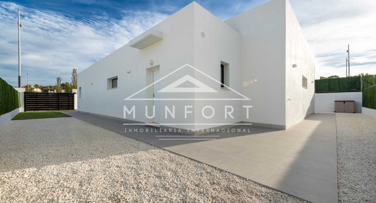 Resale - Villas -
Calasparra