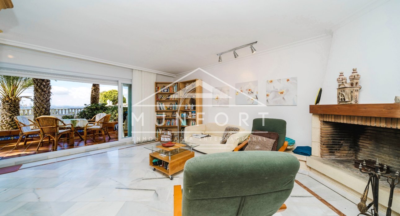 Resale - Villas -
Cartagena - La Manga