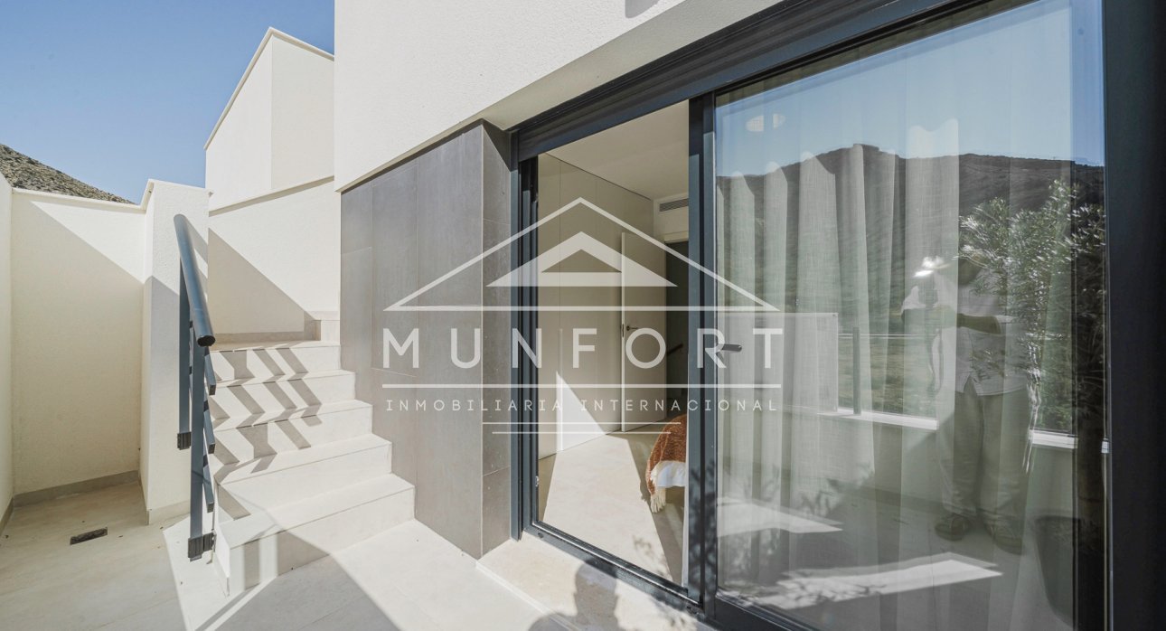 Resale - Villas -
Cox