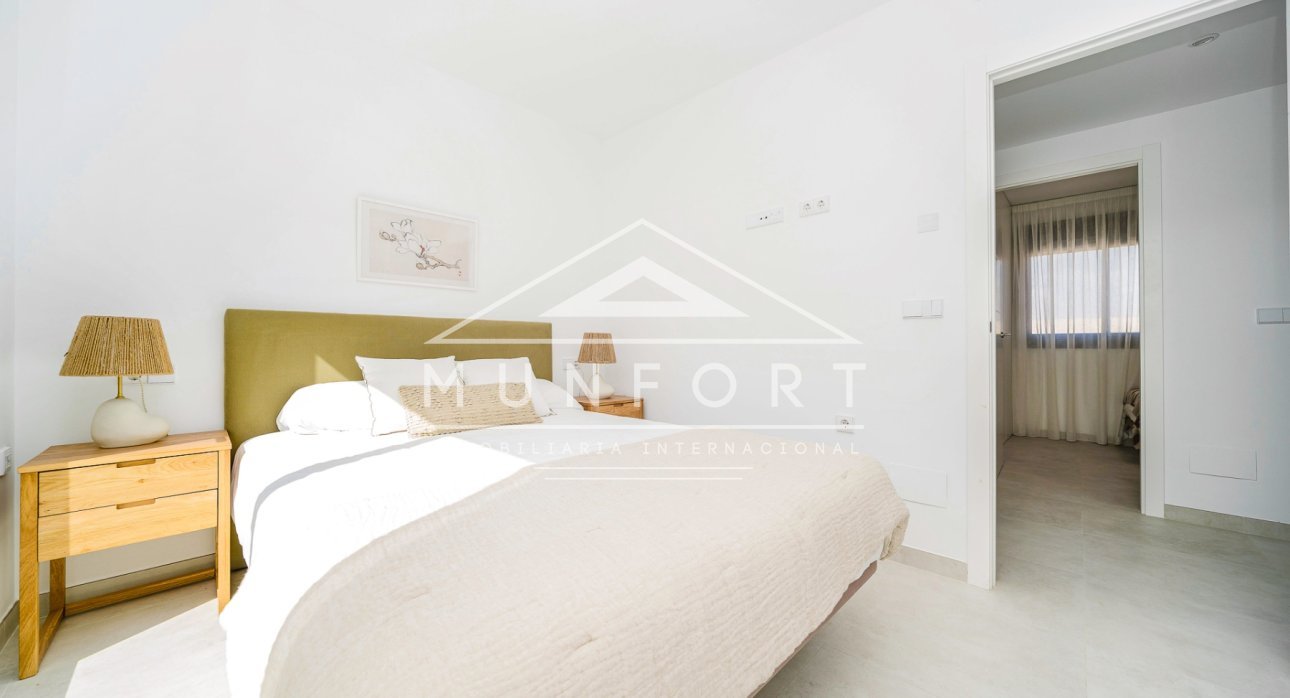 Resale - Villas -
Cox