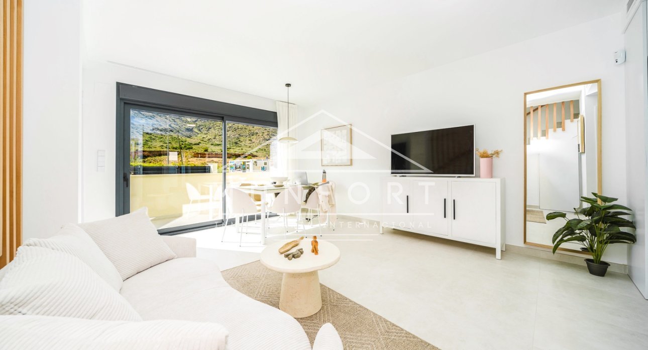 Resale - Villas -
Cox