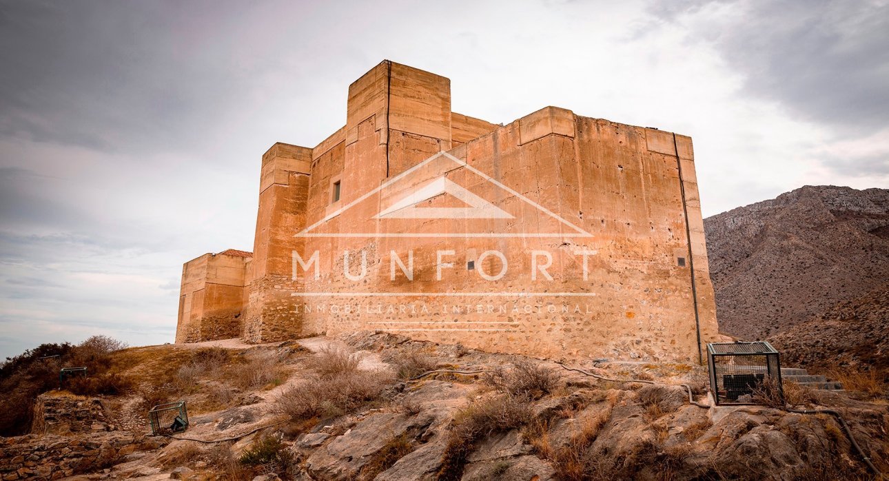 Resale - Villas -
Cox