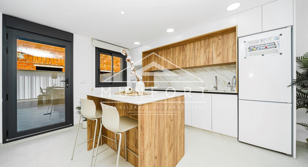 Resale - Villas -
Cox