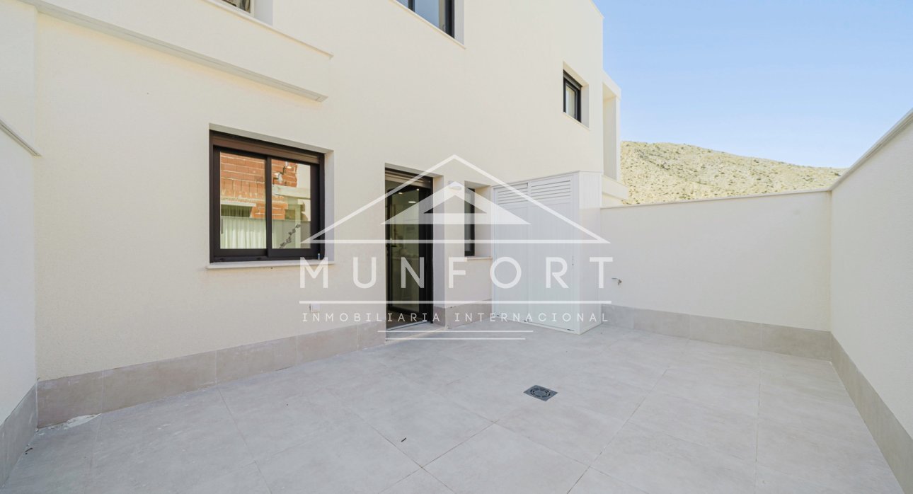 Resale - Villas -
Cox