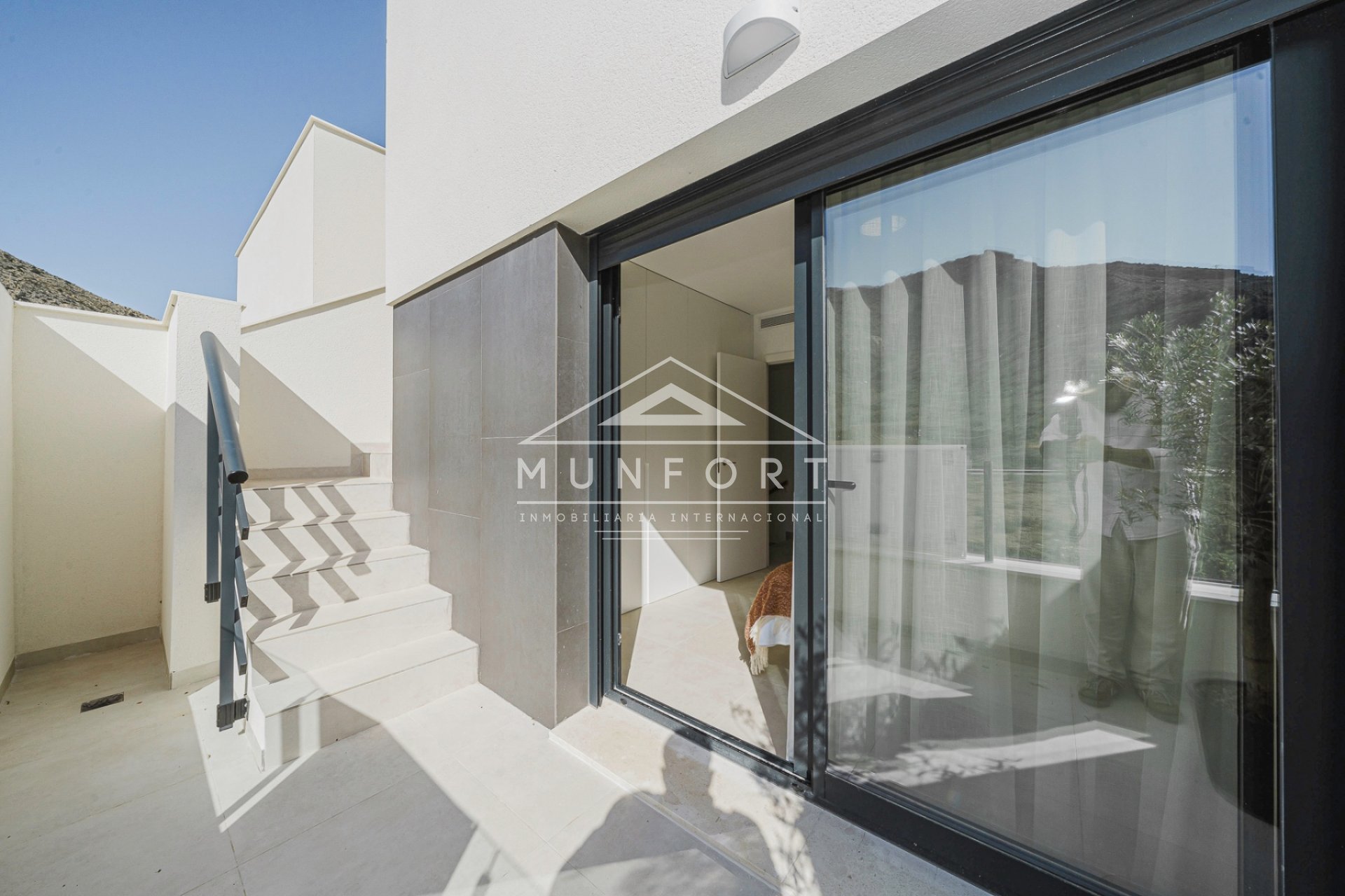 Resale - Villas -
Cox