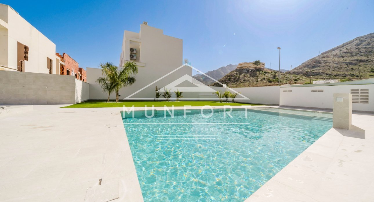 Resale - Villas -
Cox