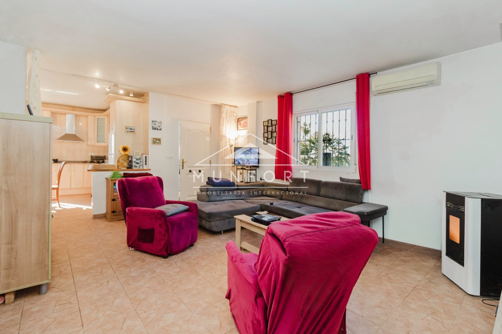 Resale - Villas -
Fortuna